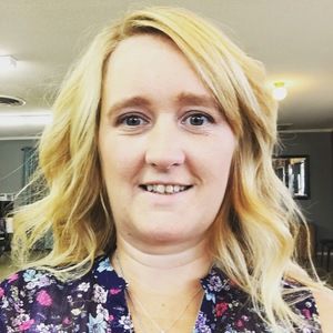 Meet your Posher, Deanna